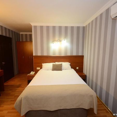 Hotel Istanbul Batumi Exterior photo